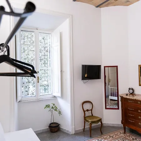 B&B Domus Aurea