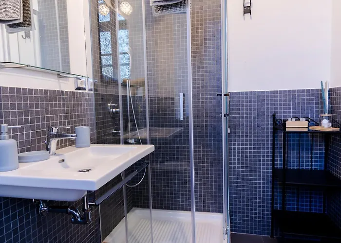 Domus Aurea 4*