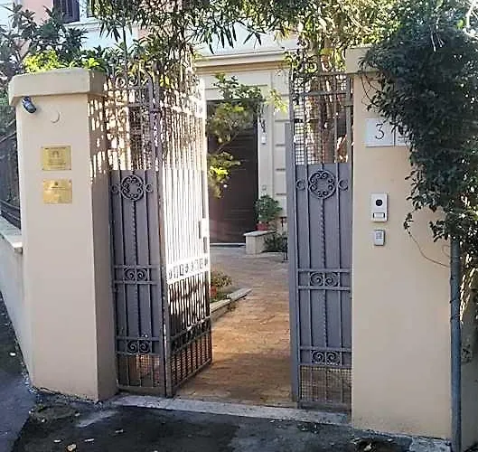 Domus Aurea 4*